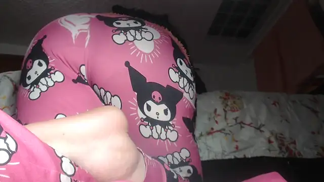 Snapshot of prettyangelsquirt chatting on February 2026 09:02:01 PM prettyangelsquirt online show from February 2026 09:02:01 PM