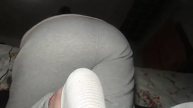 Snapshot of prettyangelsquirt chatting on February 2026 11:03:01 PM prettyangelsquirt online show from February 2026 11:03:01 PM