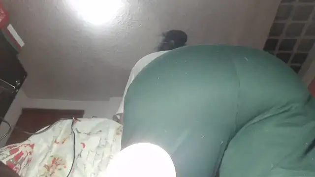 prettyangelsquirt online show from March 2026 08:16:01 PM