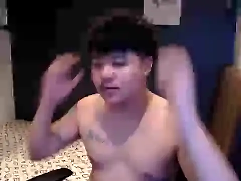 Snapshot of ASIANken911 chatting on October 2025 03:34:04 PM ASIANken911 online show from October 2025 03:34:04 PM