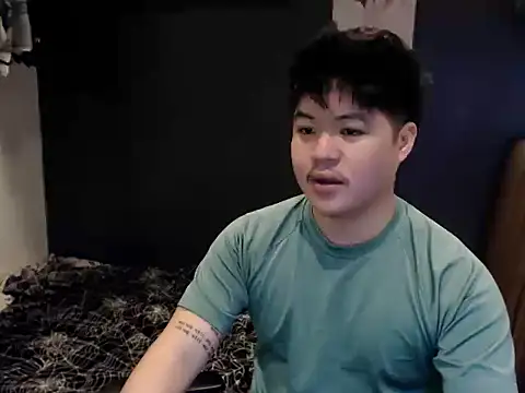 Snapshot of ASIANken911 chatting on October 2025 06:29:02 PM ASIANken911 online show from October 2025 06:29:02 PM