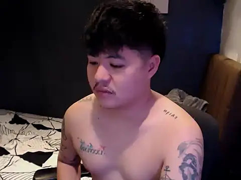 Snapshot of ASIANken911 chatting on October 2025 08:47:01 PM ASIANken911 online show from October 2025 08:47:01 PM