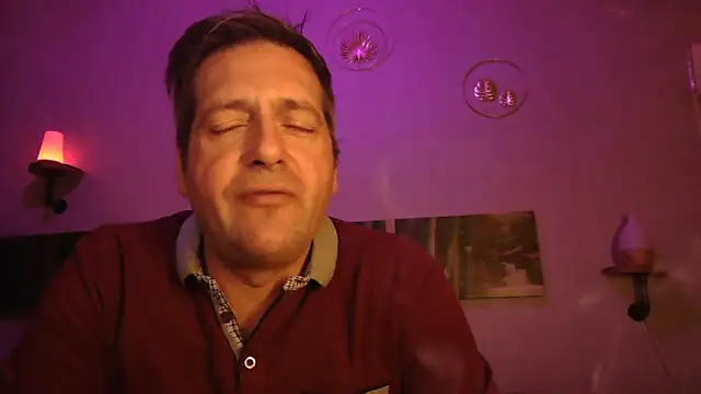 Snapshot of matrikes1 chatting on January 2025 08:05:02 PM matrikes1 online show from January 2025 08:05:02 PM