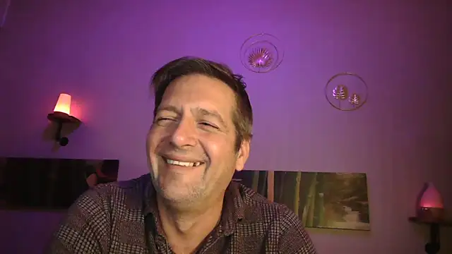 Snapshot of matrikes1 chatting on January 2025 08:11:02 PM matrikes1 online show from January 2025 08:11:02 PM