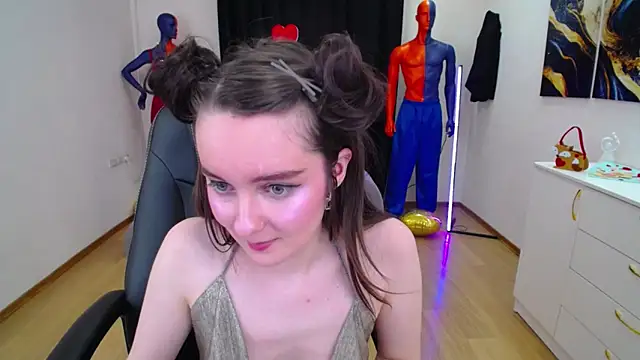 CloudGrace online show from February 2025 09:23:01 PM