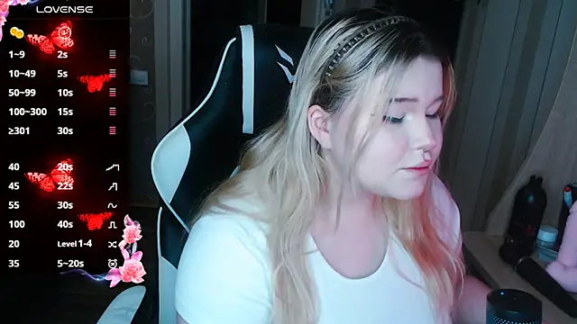 Mini Mo online show from January 2025 10:59:01 AM