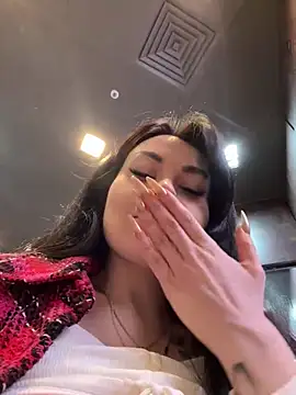 Snapshot of Wet__Bunny chatting on January 2025 06:38:01 AM Wet Bunny online show from January 2025 06:38:01 AM