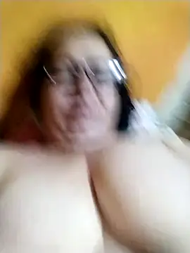 LaGochis07 online show from March 2026 11:14:01 AM