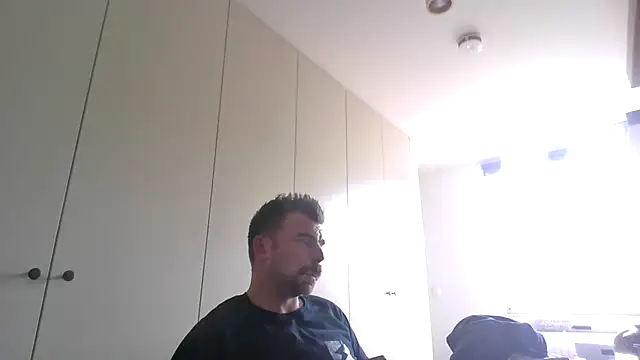 Snapshot of mrbigballs chatting on September 2025 11:21:02 AM mrbigballs online show from September 2025 11:21:02 AM