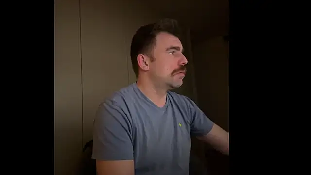 Snapshot of mrbigballs chatting on February 2026 10:17:02 PM mrbigballs online show from February 2026 10:17:02 PM