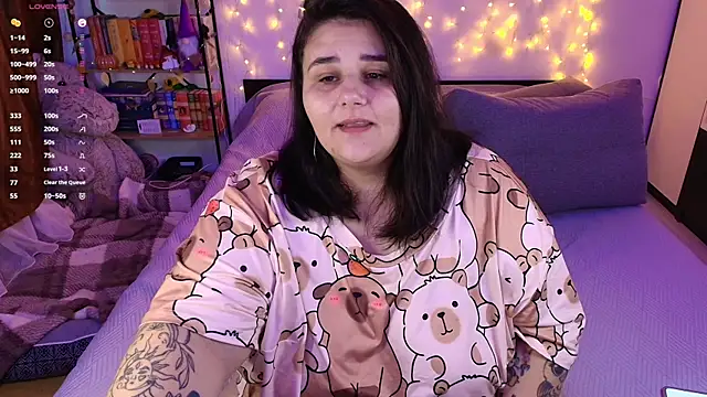 naughtykiss online show from November 2025 06:30:02 AM