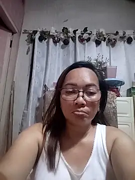 Snapshot of asianwet4u chatting on April 2026 12:03:01 PM asianwet4u online show from April 2026 12:03:01 PM