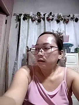 Snapshot of asianwet4u chatting on May 2026 05:56:02 AM asianwet4u online show from May 2026 05:56:02 AM