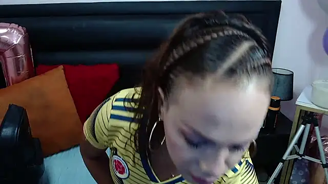 sensual nataliee online show from November 2025 03:08:02 PM