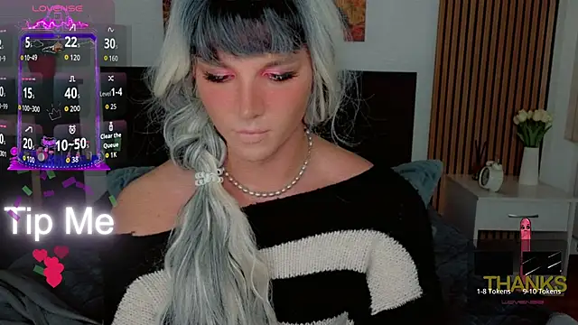 HelenSpellman online show from May 2026 09:43:01 PM