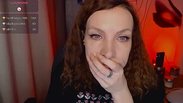 Snapshot of JohansonKatie chatting on February 2025 07:44:01 AM JohansonKatie online show from February 2025 07:44:01 AM