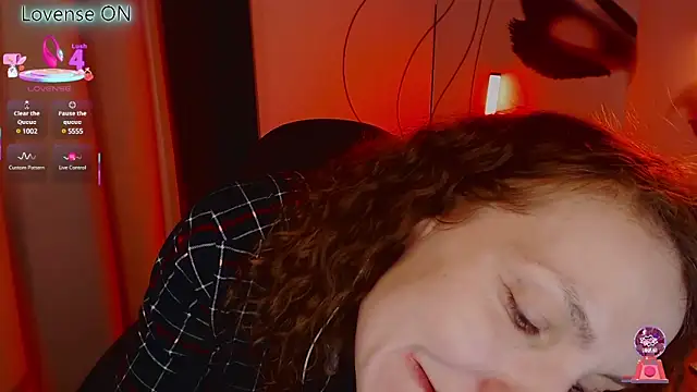 Snapshot of JohansonKatie chatting on March 2025 12:51:01 AM JohansonKatie online show from March 2025 12:51:01 AM