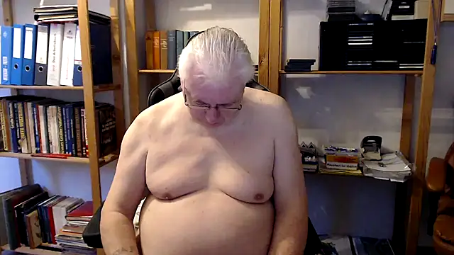 SchwanzhureXXL online show from February 2025 07:18:02 AM