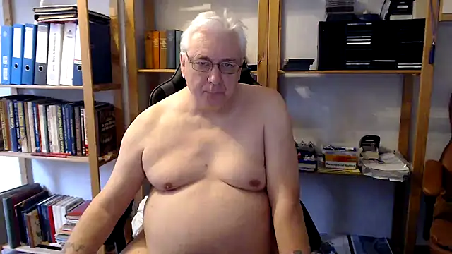 SchwanzhureXXL online show from February 2025 02:43:01 PM