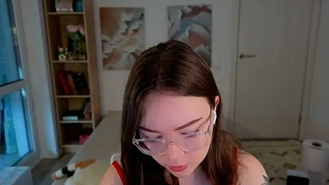 MilenaSaint online show from May 2026 03:58:01 AM