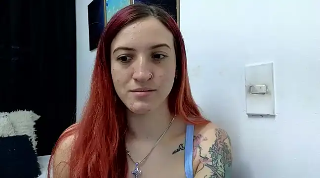 Snapshot of ninaa_fox chatting on January 2025 04:14:02 PM ninaa fox online show from January 2025 04:14:02 PM