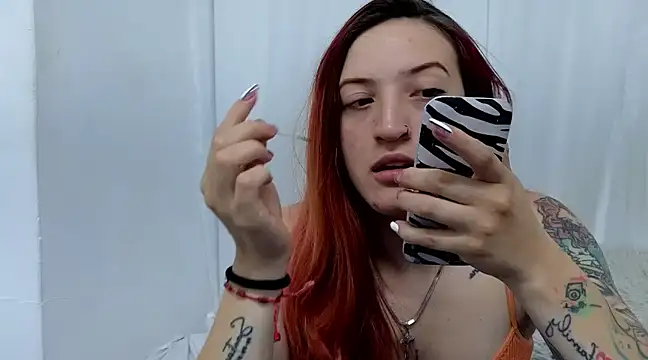 Snapshot of ninaa_fox chatting on January 2025 05:06:01 PM ninaa fox online show from January 2025 05:06:01 PM