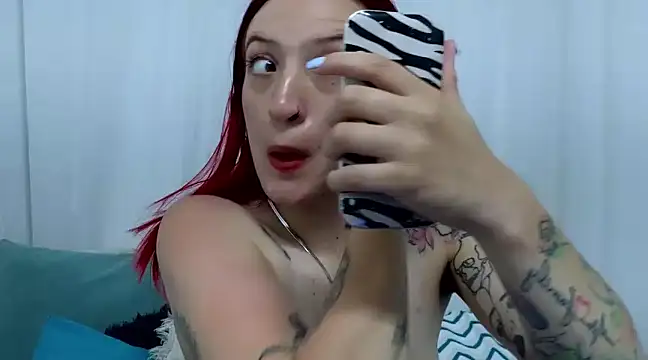 Snapshot of ninaa_fox chatting on March 2025 04:02:02 PM ninaa fox online show from March 2025 04:02:02 PM