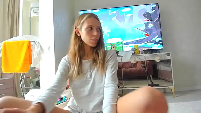 Snapshot of Iris_cherry chatting on December 2024 08:34:01 AM Iris cherry online show from December 2024 08:34:01 AM