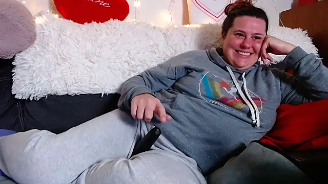 melody mccoy online show from February 2025 07:06:01 PM