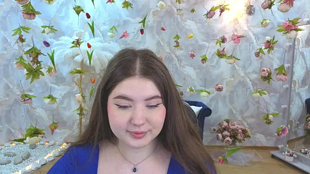 NicoleFoxery online show from April 2026 08:21:01 PM