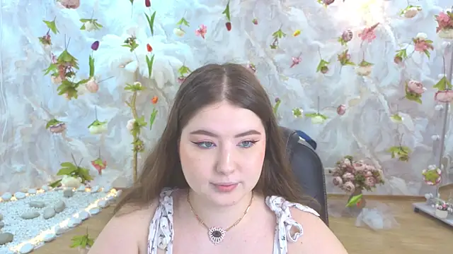 NicoleFoxery online show from May 2026 03:24:02 AM