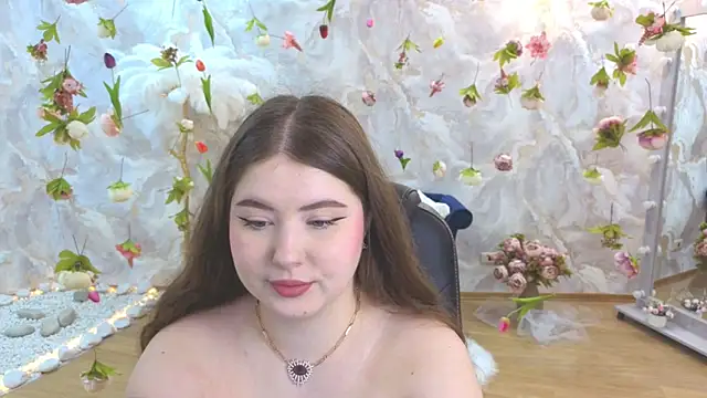 NicoleFoxery online show from May 2026 06:24:01 PM