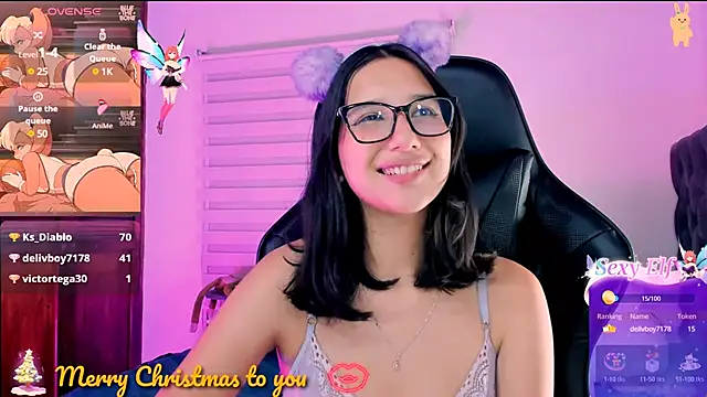 Luniverse online show from December 2024 10:52:02 PM