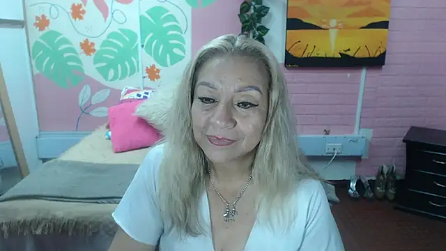 ZAMANTHA online show from April 2026 02:52:02 PM
