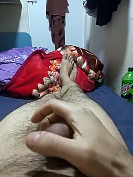 Snapshot of Fghjxdgbbcd chatting on February 2026 02:15:02 AM Fghjxdgbbcd online show from February 2026 02:15:02 AM