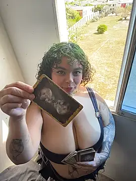 Snapshot of PrincessLauren420 chatting on March 2026 02:43:01 PM PrincessLauren420 online show from March 2026 02:43:01 PM