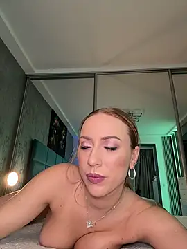 RockQueen A online show from December 2025 04:51:01 AM