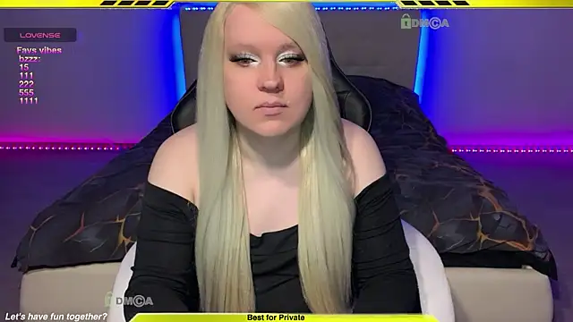 Snapshot of camsmiley chatting on April 2026 11:49:01 AM camsmiley online show from April 2026 11:49:01 AM