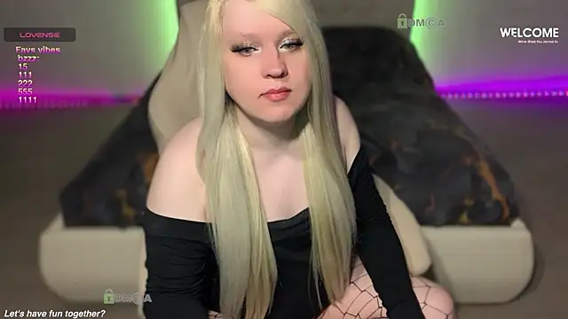 camsmiley online show from June 2026 01:32:02 AM