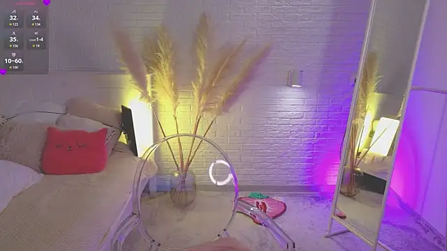 Crazy Wine online show from July 2026 10:15:01 PM