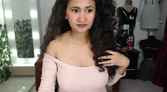 Snapshot of Petite_schoolgirlx chatting on March 2025 02:15:01 AM Petite schoolgirlx online show from March 2025 02:15:01 AM