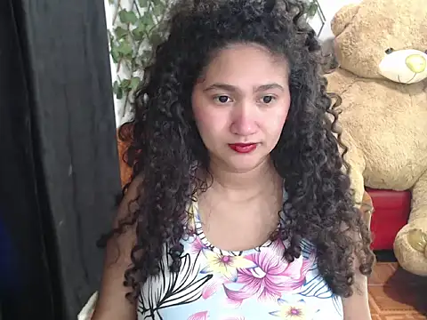 Snapshot of Petite_schoolgirlx chatting on October 2025 09:21:01 PM Petite schoolgirlx online show from October 2025 09:21:01 PM