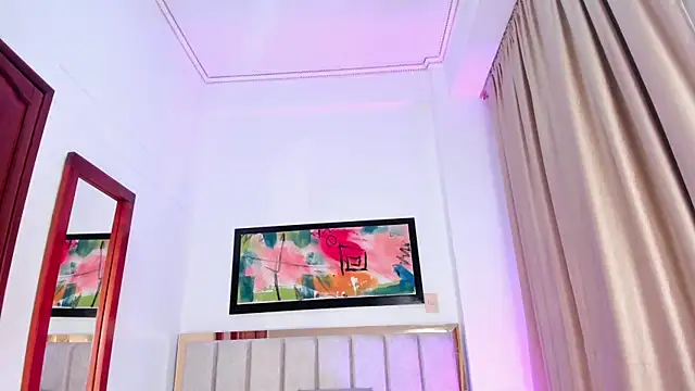 JupiteFox online show from February 2025 12:51:02 AM