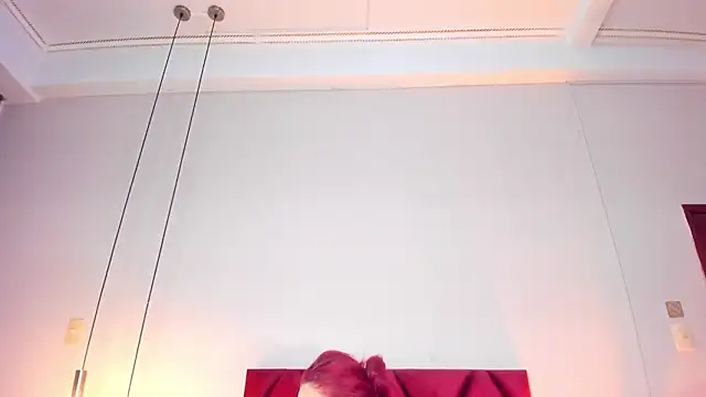 JupiteFox online show from February 2026 01:33:01 AM