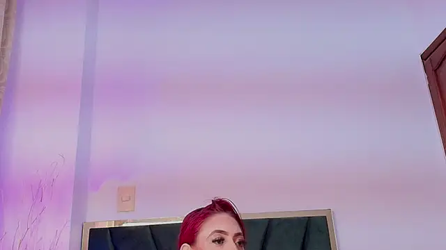 JupiteFox online show from March 2026 12:43:01 AM