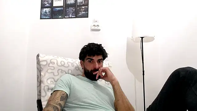 Verycutex online show from March 2026 07:21:02 PM