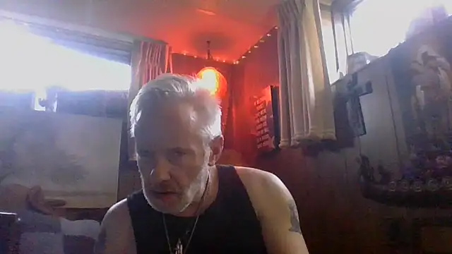 Makowboy online show from January 2025 07:41:02 PM