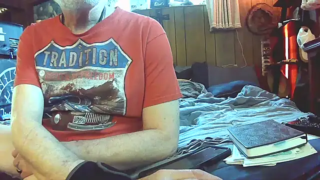 Makowboy online show from June 2026 07:14:01 PM