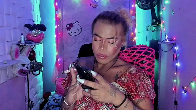 tsviolett online show from December 2024 09:13:01 PM