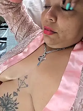 NIKOLE1301 online show from September 2025 02:39:02 PM